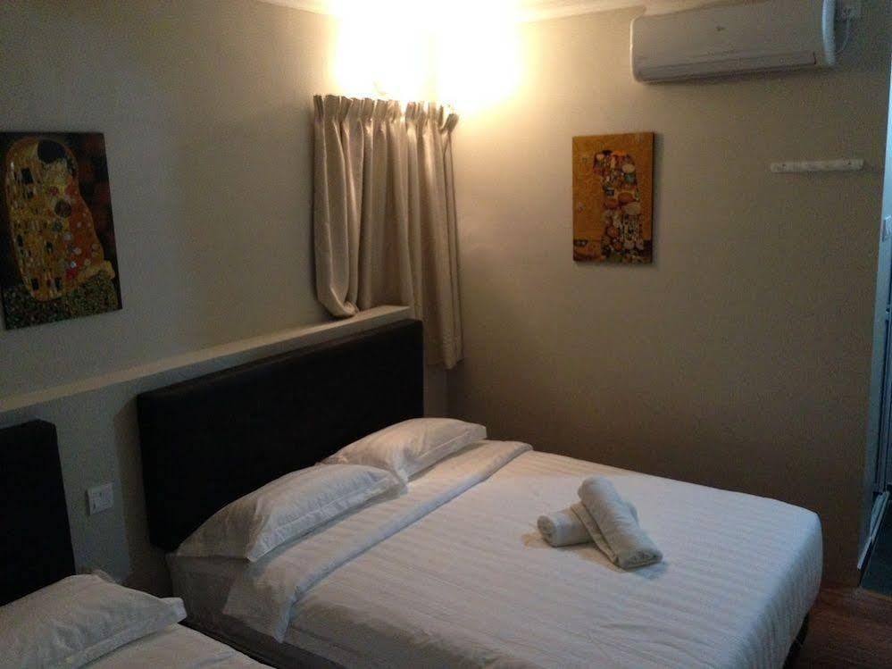 Pj Park Hotel @ Damansara Uptown Petaling Jaya Exterior photo